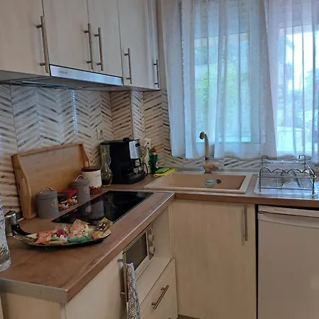 Domenica 2 Apartamento Tesalónica